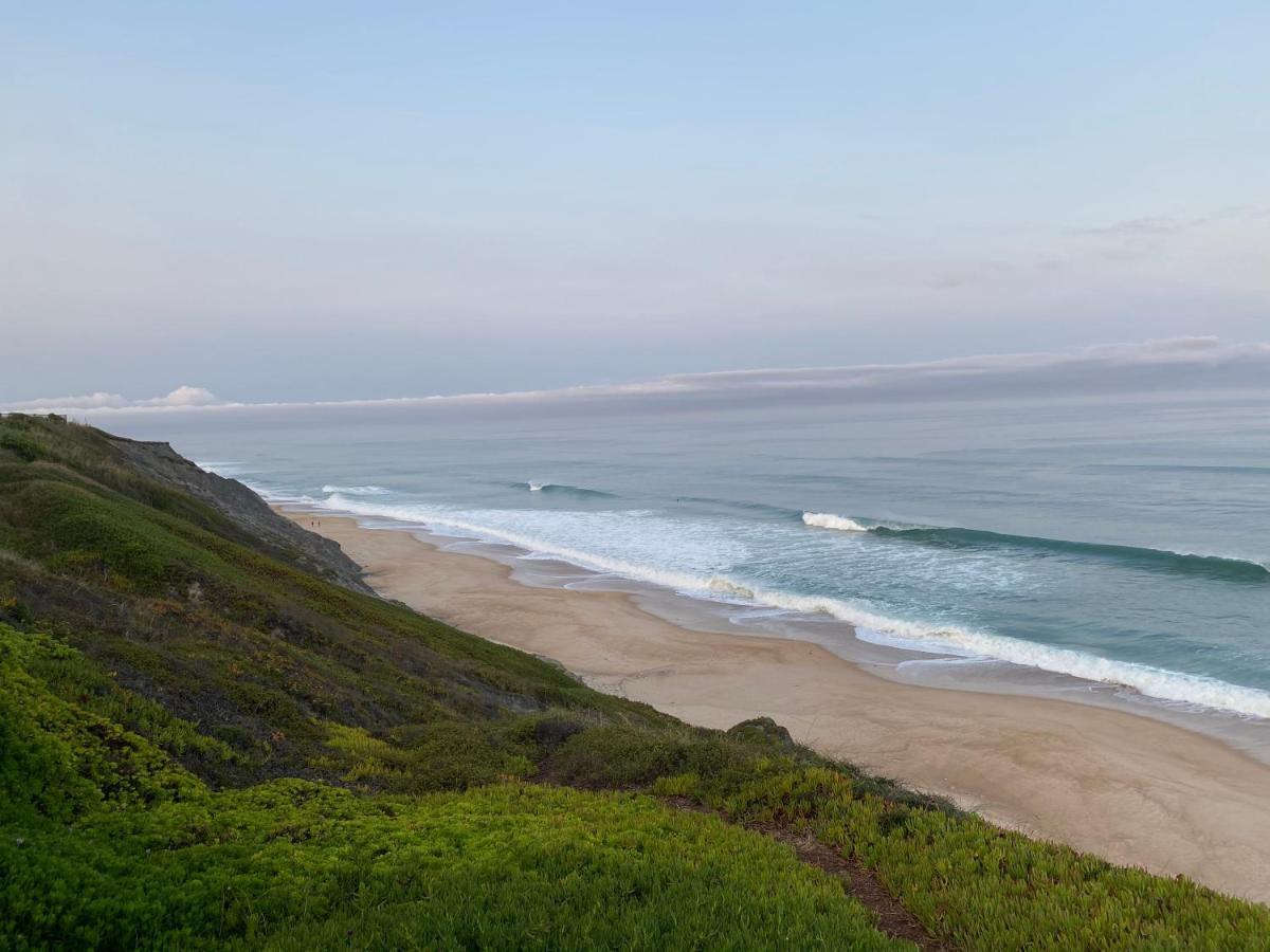 Mar De Ouro Beach House Патаяш Екстер'єр фото