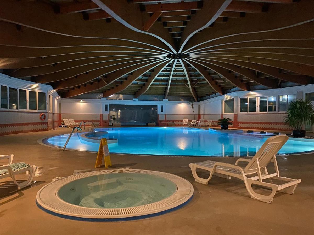 Mar De Ouro Beach House Патаяш Екстер'єр фото